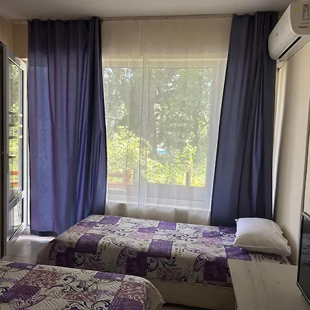 Hotel рива 2*
