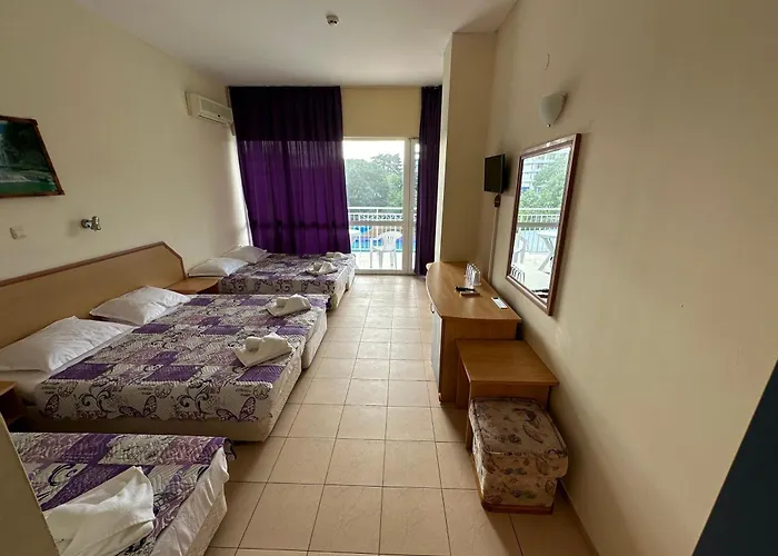 فندق рива غولدن ساندز